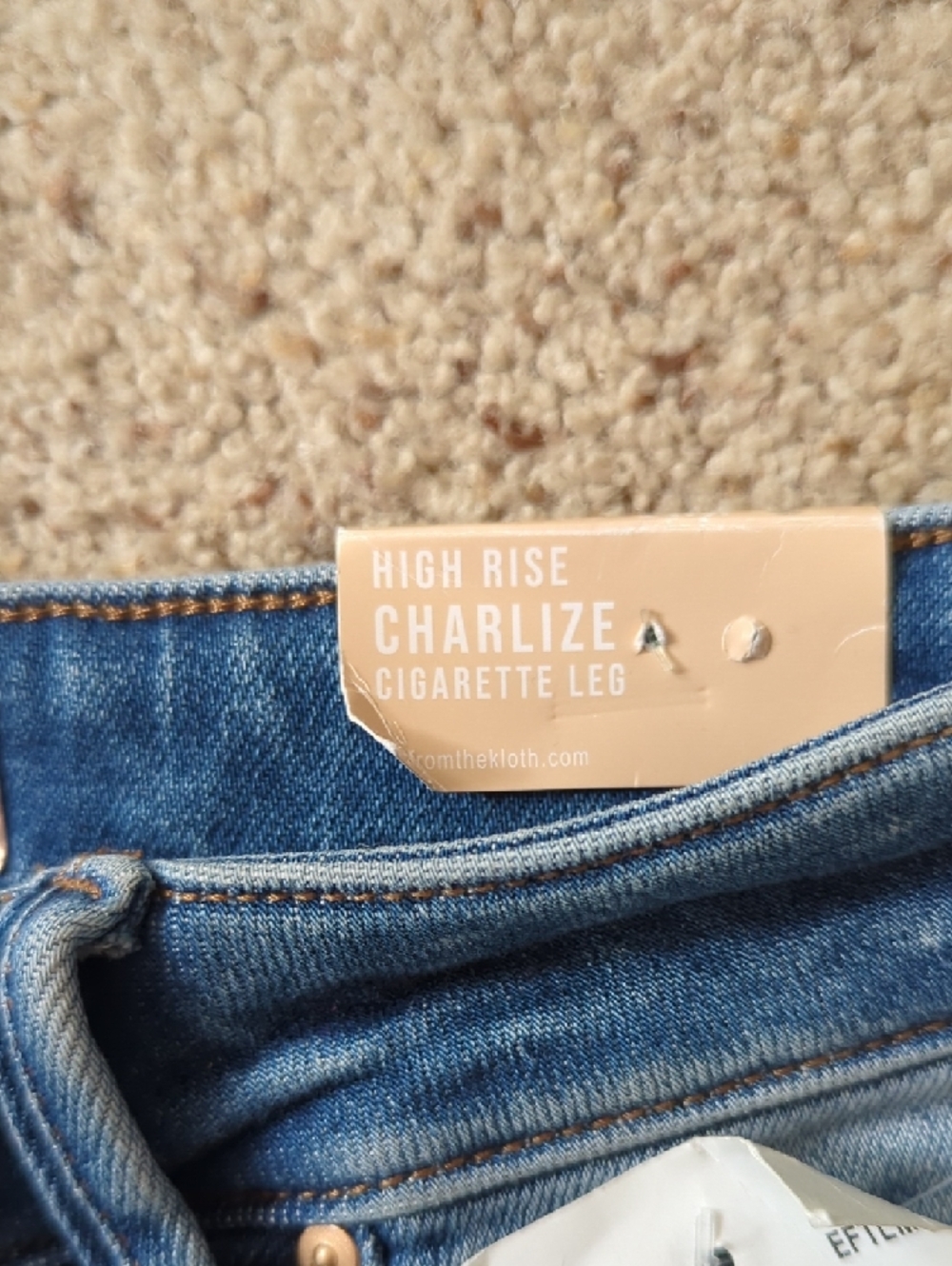 Kut from the Kloth Charlize High Rise Cigarette Leg Jeans Women's Medium Wash NW - Picture 3 of 15
